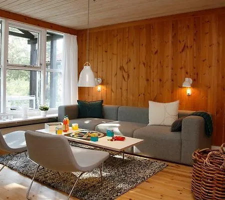 Πάρκο διακοπών Marielyst Three-bedroom 03
