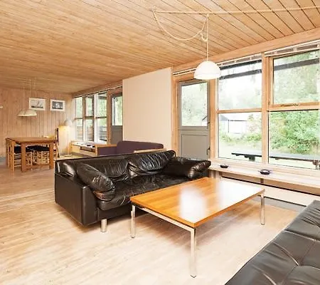 Marielyst Three-bedroom 03